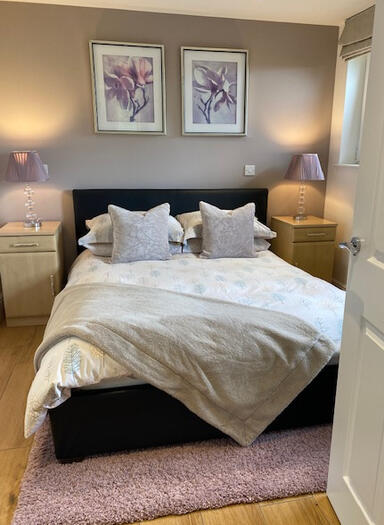 Lodge 1 bedroom 1